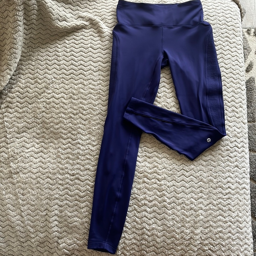 Lululemon Women’s Fleece Lined Legging Size 6